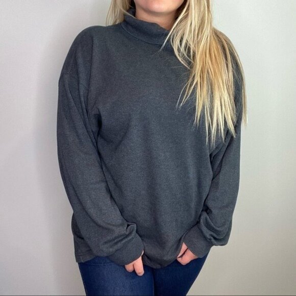 1830 women’s gray turtle neck‎ sweater size XL - Picture 8 of 14